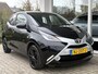 Toyota Aygo 1.0 VVT-i x-play | Achteruitrijcamera | Navigatie | Snelheidsbegrenzer | Lichtmetalen velgen | LED dagrijverlichting