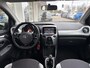 Toyota Aygo 1.0 VVT-i x-play | Achteruitrijcamera | Navigatie | Snelheidsbegrenzer | Lichtmetalen velgen | LED dagrijverlichting