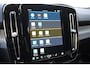 Volvo XC40 231PK Recharge Pure Electric Core Navigatie / Stoelverwarming / Stuurverwarming / Elektrische achterklep / Cruise control / 19" / All season banden