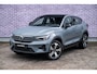 Volvo C40 Recharge Core 69 kWh | Cruise Control | Panoramadak | Trekhaak | Parkeercamera | Uitschuifbare Beensteunen | All-Season Banden |
