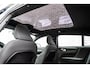 Volvo C40 Recharge Core 69 kWh | Cruise Control | Panoramadak | Trekhaak | Parkeercamera | Uitschuifbare Beensteunen | All-Season Banden |
