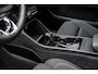 Volvo C40 Recharge Core 69 kWh | Cruise Control | Panoramadak | Trekhaak | Parkeercamera | Uitschuifbare Beensteunen | All-Season Banden |