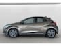 Toyota Yaris 1.5 Hybrid First Edition | Achterbank in delen neerklapbaar | Achteruitrijcamera | Apple Carplay/Android Auto|telefoonintegratie premium