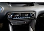 Toyota Yaris 1.5 Hybrid First Edition | Achterbank in delen neerklapbaar | Achteruitrijcamera | Apple Carplay/Android Auto|telefoonintegratie premium