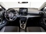Toyota Yaris 1.5 Hybrid First Edition | Achterbank in delen neerklapbaar | Achteruitrijcamera | Apple Carplay/Android Auto|telefoonintegratie premium