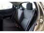 Toyota Yaris 1.5 Hybrid First Edition | Achterbank in delen neerklapbaar | Achteruitrijcamera | Apple Carplay/Android Auto|telefoonintegratie premium
