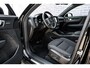 Volvo C40 Recharge Ultimate 69 kWh | Adaptieve Cruise Control | Trekhaak | Panorama dak | 360° Parkeercamera | Harman/Kardon Audio | Stoel-/Stuurverwarming | standkachel| Warmtepomp | Dodehoek Detectie |