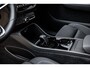 Volvo C40 Recharge Ultimate 69 kWh | Adaptieve Cruise Control | Trekhaak | Panorama dak | 360° Parkeercamera | Harman/Kardon Audio | Stoel-/Stuurverwarming | standkachel| Warmtepomp | Dodehoek Detectie |