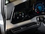 Volkswagen Golf 1.0 TSI Life / 110pk / Adaptieve cruise control / Apple CarPlay / Getint glas /