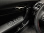 BMW 1-Serie 118i Sport Line Automaat (VIRTUAL COCKPIT, NAVIGATIE, ZWART HEMEL, CLIMATE, PARKEERSENSOREN, SPORTSTOELEN, CRUISE, NIEUWE APK, NIEUWSTAAT)