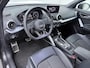 Audi Q2 35 TFSI S-line | Carplay | Sportstoelen | Parkeerhulp | 17'' |