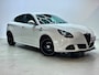 Alfa Romeo Giulietta Turbo Leer/Alcantara / Stoelverw / Dubbele uitlaat TOP!
