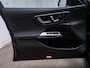 Mercedes-Benz E-klasse Estate 300 e Plug-In Hybride Ledkoplampen | Memory Voorstoelen | Distronic | Digital Licht | Apple CarPlay | Zwarte Hemel | Parkeerpakket met 360°-camera. Inclusief 24 maanden MB Certified garantie voor Europa.
