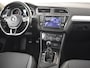 Volkswagen Tiguan 1.4 TSI ACT Connected Series | Trekhaak | Cruise control | Apple carplay Android auto | Navigatie | Parkeersensoren V+A | 18"LMV