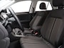 Volkswagen T-Roc TSI Style Business 115pk Adapt. Cruise | Carplay | Navi | Parkeersens. v+a |