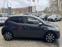 Toyota Aygo X X-JOY APPLE/ANDROID CLIMA LM-VELGEN CAMERA BLUETOOTH PRIVACY-GLASS LED NL-AUTO