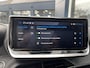 Peugeot 2008 1.2 Hybrid 145 Allure | Automaat Hybride | Navigatie | Keyless Entry | Adaptieve Cruise Control | Draadloze Telefoon Lader | 360 Graden Camera | Parkeersensoren V+A | Hoge Zitpositie | Dode Hoek Detectie | Climate Control |  LED Verlichting | 17" Lichtmetalen Velgen |