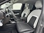 Citroën C3 1.2 Hybrid 110 PK Max | Automaat | Nieuwe Auto | Tot 8 Jaar Garantie | Advanced Comfort Stoelen | Navigatie | Full LED Verlichting | Navigatie | Camera | Hoge Zitpositie | Parkeersensoren | Hybride Rijden Zonder Stekker | Two-Tone | Lichtmetalen Velgen |