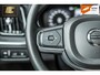 Volvo XC60 2.0 Recharge T6 AWD R-Design | Panorama dak | Dechrome | PDC