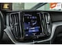 Volvo XC60 2.0 Recharge T6 AWD R-Design | Panorama dak | Dechrome | PDC | SOH 86.9% |