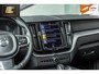 Volvo XC60 2.0 Recharge T6 AWD R-Design | Panorama dak | Dechrome | PDC