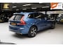 Volvo XC60 2.0 Recharge T6 AWD R-Design | Panorama dak | Dechrome | PDC