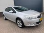 Opel Astra 1.4 Edition/Cruise-c/Climate-c/Aux/Trekhaak/Goed-onderhouden/Sfeerverlichting