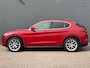 Alfa Romeo Stelvio 2.0 280pk AT AWD First Edition | 1e Eigenaar | Dealer Onderhouden | Afneembare Trekhaak 2300 Kg | Winterset | Elektrisch Verstelbare Stoelen |