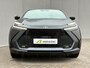 Toyota C-HR / C-HR+ 1.8 Hybrid 140 First Edition / Adaptieve Cruise Control / Stoel-/Stuurverwarming /  Elektrische achterklep / Achteruitrijcamera / All-season banden / Navigatie / Apple Carplay/Android Auto /