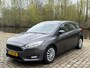 Ford Focus 1.0 Trend Edition 1e eigenaar start stop zeer netjes airco stoelverwarming parkeer sensor