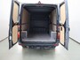Mercedes-Benz Sprinter 317 CDI | L2 H1 | PRO | AUTOMAAT | 3500 KG. AHW | ACHTERUITRIJCAMERA | CRUISE CONTROL | TREKHAAK | BETIMMERDE LAADRUIMTE | DIEP ZWART | 3-ZITS | LICHT -/ REGEN SENSOR | CARPLAY | ANDROID AUTO | CERTIFIED