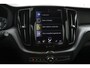 Volvo XC60 B5 Business Pro | Trekhaak | Camera | Adaptive Cruise | BLIS | Stoelverwarming | Verwarmbare Voorruit | CarPlay/Android Auto