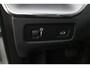 Volvo XC60 B5 Business Pro | Trekhaak | Camera | Adaptive Cruise | BLIS | Stoelverwarming | Verwarmbare Voorruit | CarPlay/Android Auto