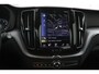 Volvo XC60 B5 Business Pro | Trekhaak | Camera | Adaptive Cruise | BLIS | Stoelverwarming | Verwarmbare Voorruit | CarPlay/Android Auto