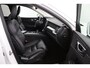 Volvo XC60 B5 Business Pro | Trekhaak | Camera | Adaptive Cruise | BLIS | Stoelverwarming | Verwarmbare Voorruit | CarPlay/Android Auto