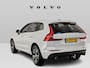 Volvo XC60 2.0 B5 Business Pro | Stoel en stuurwielverwarming | Adaptieve cruise control | Camera | Parkeersensoren voor en achter | Leder | LED |