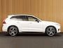 Volvo XC60 2.0 B4 R-Design LUCHTVERING-PANO-21"-B/W-HUD