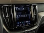 Volvo XC60 2.0 B4 R-Design LUCHTVERING-PANO-21"-B/W-HUD