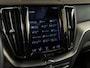 Volvo XC60 2.0 B4 R-Design LUCHTVERING-PANO-21"-B/W-HUD