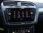 Volkswagen Tiguan 1.4 TSI eHybrid Life Business 245 pk DSG | Stoel- en stuurverwarming | LED | Elektr. Achterklep | Camera | Adaptieve Cruise control