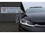 Volkswagen Golf 1.5 TSI Highline Business R-line Automaat Panoramadak/Apple Carplay/Navigatie/Digitale Cockpit/Achteruitrijcamera/Stoelverwarming/Adaptieve Cruise Control/Parkeersensoren Voor+Achter/Lane Assist/Bots waarschuwing/Dodehoek Waarschuwing/Bluetooth/Automatisc