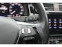 Volkswagen Golf 1.5 TSI Highline Business R-line Automaat Panoramadak/Apple Carplay/Navigatie/Digitale Cockpit/Achteruitrijcamera/Stoelverwarming/Adaptieve Cruise Control/Parkeersensoren Voor+Achter/Lane Assist/Bots waarschuwing/Dodehoek Waarschuwing/Bluetooth/Automatisc