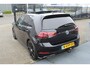 Volkswagen Golf 1.5 TSI Highline R-line Automaat Panoramadak/Apple Carplay/Navigatie/Digitale Cockpit/Achteruitrijcamera/Stoelverwarming/Adaptieve Cruise Control/Parkeersensoren Voor+Achter/Lane Assist/Bots waarschuwing/Dodehoek Waarschuwing/Bluetooth/Automatisc