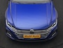 Volkswagen Arteon Shooting Brake 1.4 TSI eHybrid R-Line PHEV 218pk Dealer O.H. | Trekhaak Af Fabriek | Adaptive Cruise | Lederen Sportstoelen Memory & Massage | Keyless | Apple Carplay | Stoelverwarming | Navigatie | DAB | Plug In Hybrid |
