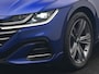 Volkswagen Arteon Shooting Brake 1.4 TSI eHybrid R-Line PHEV 218pk Dealer O.H. | Trekhaak Af Fabriek | Adaptive Cruise | Lederen Sportstoelen Memory & Massage | Keyless | Apple Carplay | Stoelverwarming | Navigatie | DAB | Plug In Hybrid |