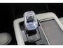 Volvo XC90 T8 Plug-in hybrid Ultra Bright | Bowers&Wilkins | Luchtvering | Massage | 22 Inch | Trekhaak | Head-Up