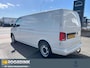 Volkswagen Transporter T6.1 150 pk DSG L2 - 3200 kg uit. Bumpers in kleur, LED , Trekhaak, Navi, stoelverwarming