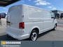 Volkswagen Transporter T6.1 150 pk DSG L2 - 3200 kg uit. Bumpers in kleur, LED , Trekhaak, Navi, stoelverwarming