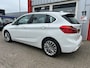 BMW 2-Serie Active Tourer 220i High Executive Trekhaak/LED