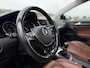 Volkswagen Golf Variant 1.6 TDI Business Edition / Panoramadak / Leder / Stoelverwarming / Camera / Navi / Clima / Trekhaak / PDC